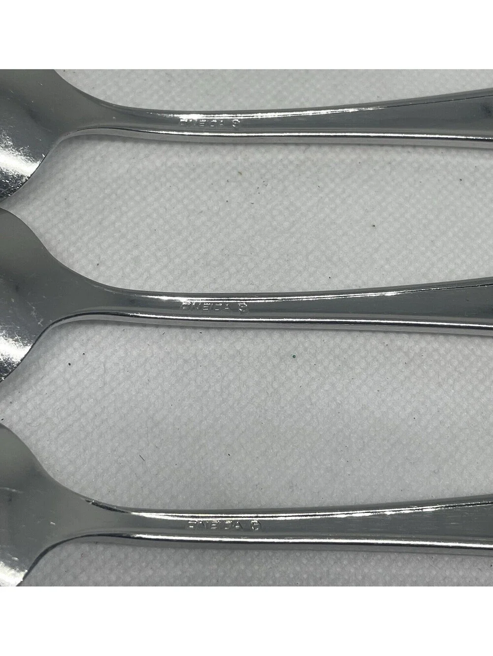 (3) Oneida Cube HENLEY Stainless Teaspoon Lot ~ 6 1/8”